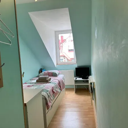 Loft Svahova 6 Apartment *